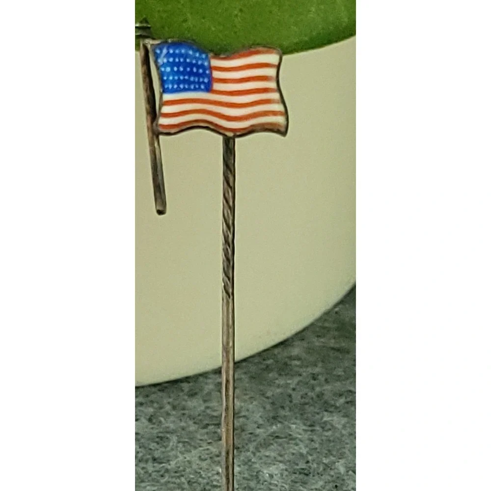 1910s-1930s 800 Silver Enamel American Flag Patriotic Stick Pin 2.4in
